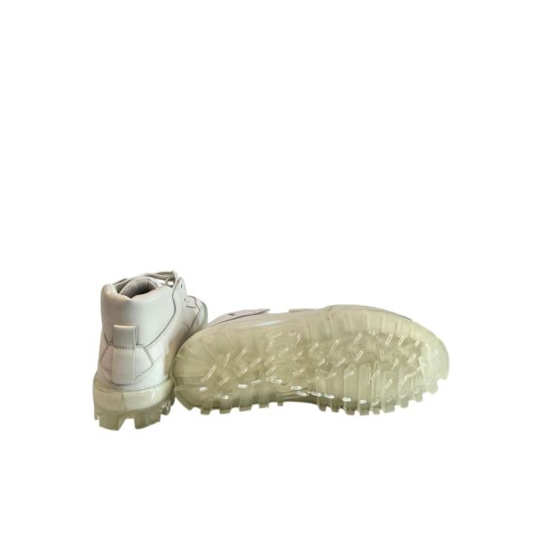 31f6b360-81ae-11f1-afec-75eb5e41b2bb.jpg Rbrsl 7B2600UY40BCQ_BN48ICE-TRANSPARENT
